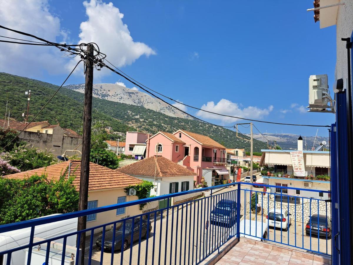 Blue Moon Apartment Agia Efimia 외부 사진