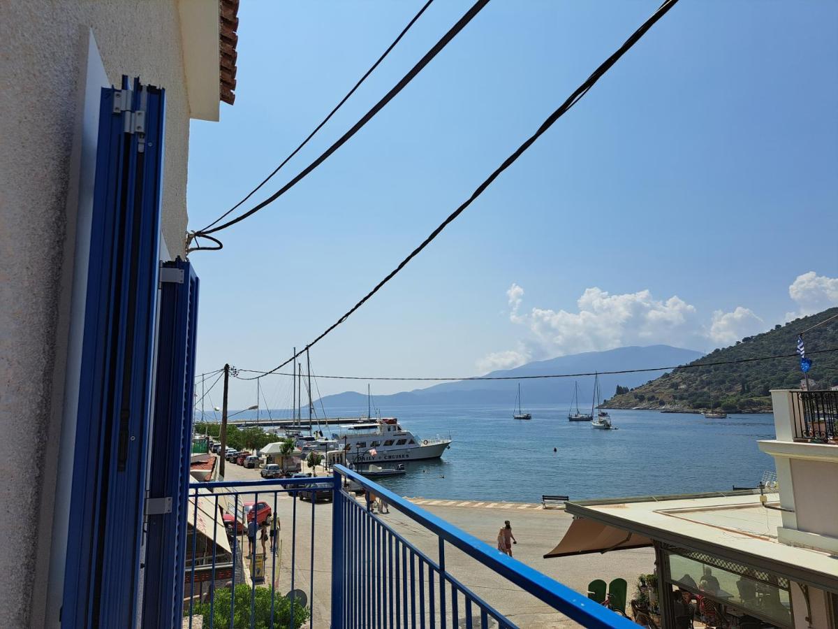 Blue Moon Apartment Agia Efimia 외부 사진